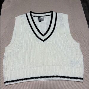 H&M Black and White Knit Vest